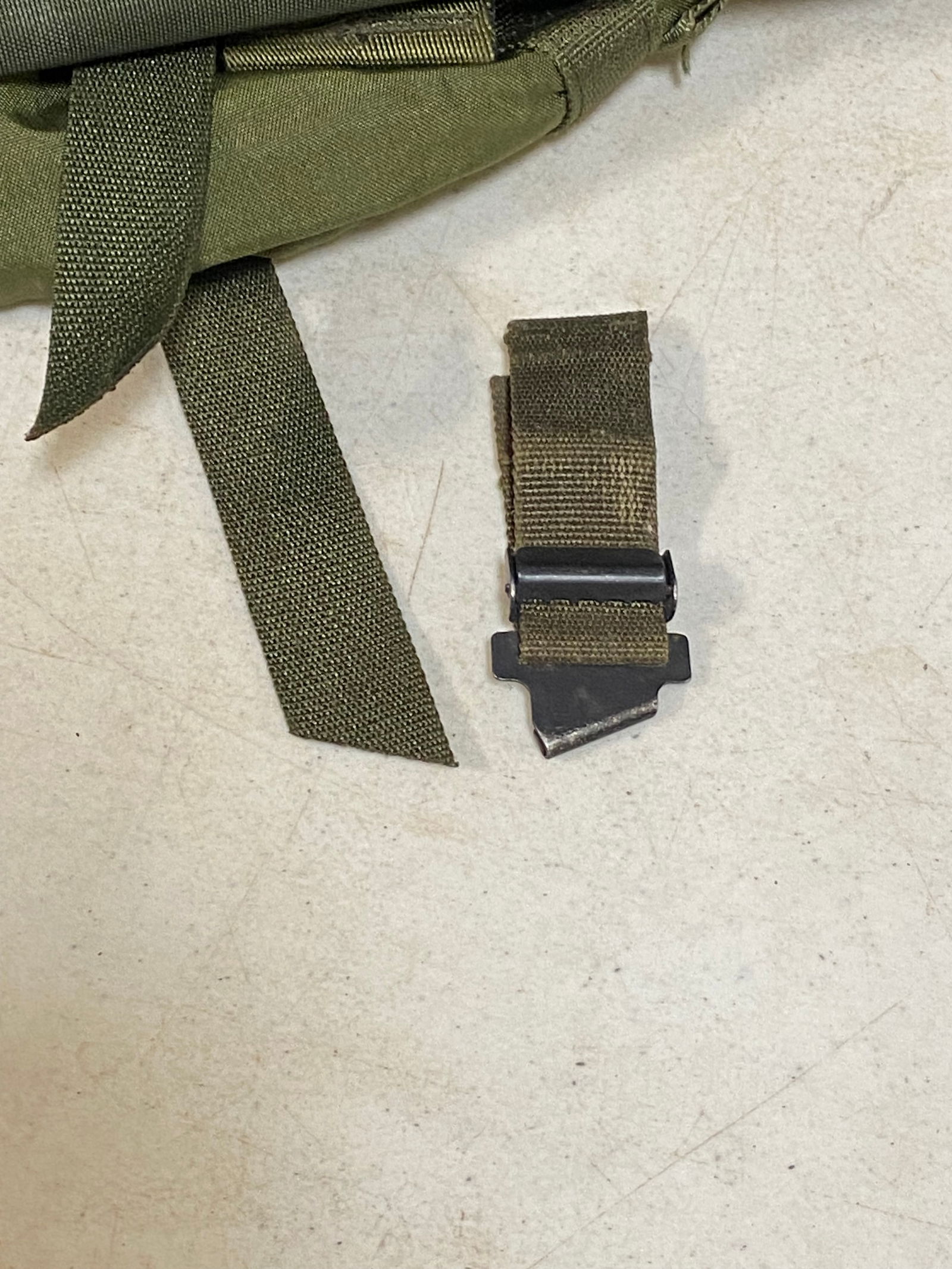 1976 Vietnam War Nylon Field Pack LC-1 with a US Pack Frame LC-2 - 8