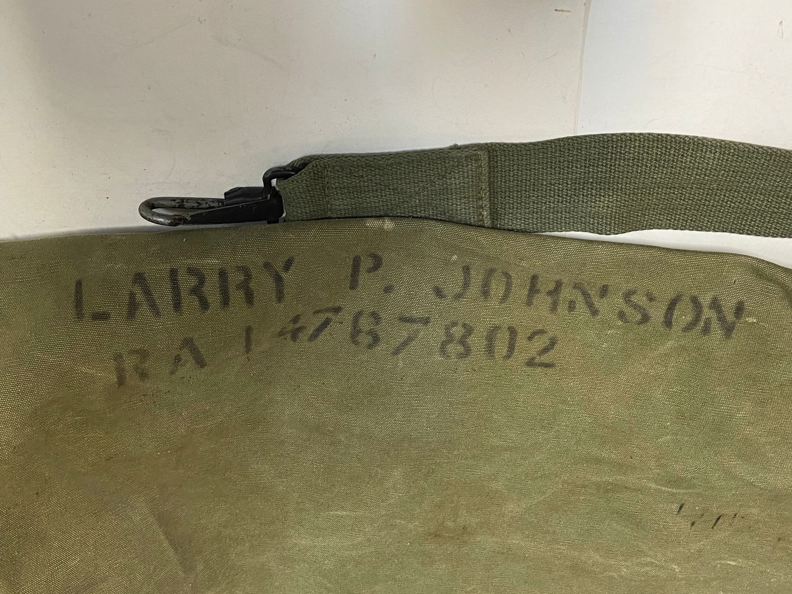 *Lot of US Mlilitary Laundry Bags. Some Named. - 10