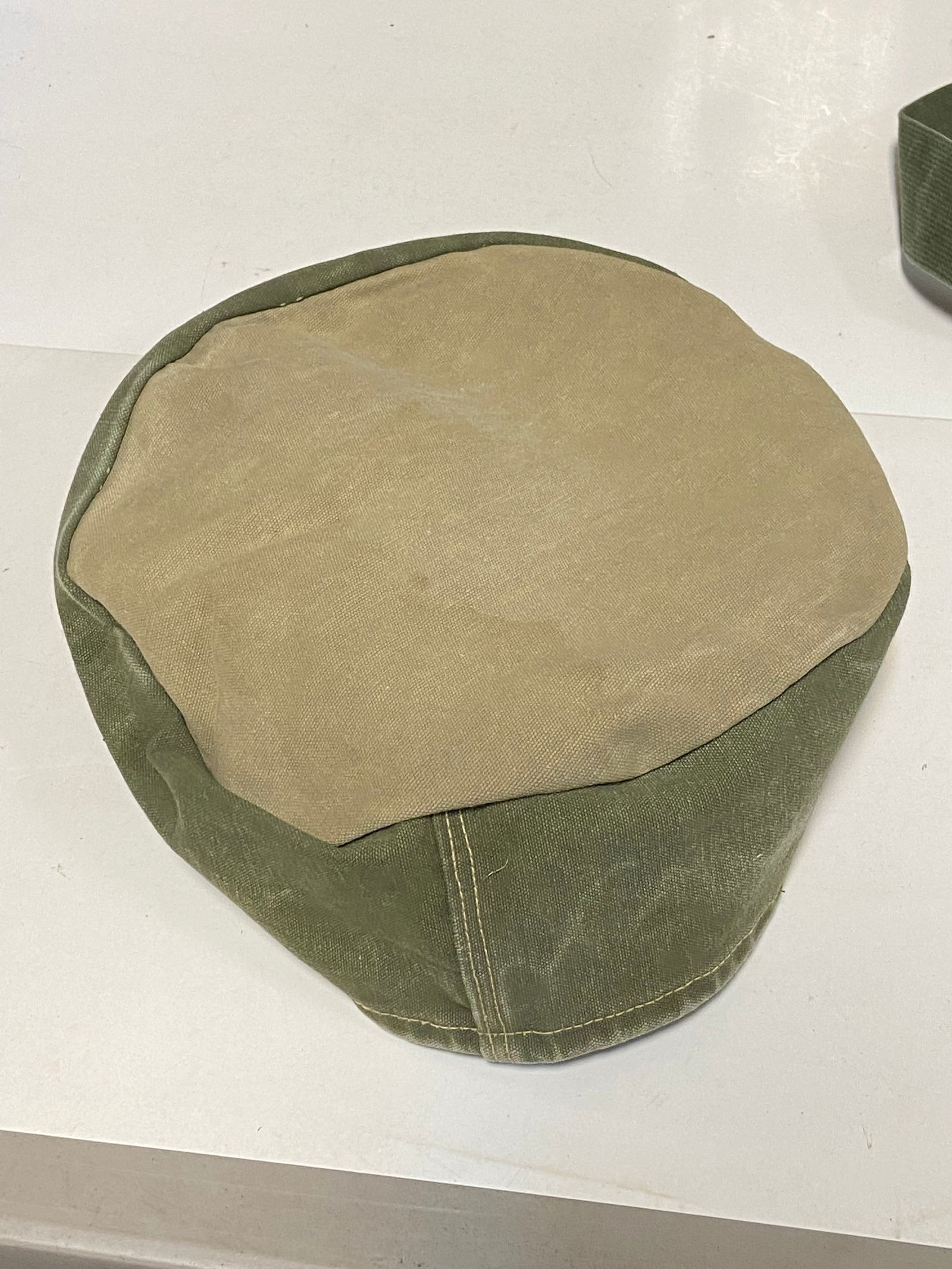 *Lot of US Mlilitary Laundry Bags. Some Named. - 16