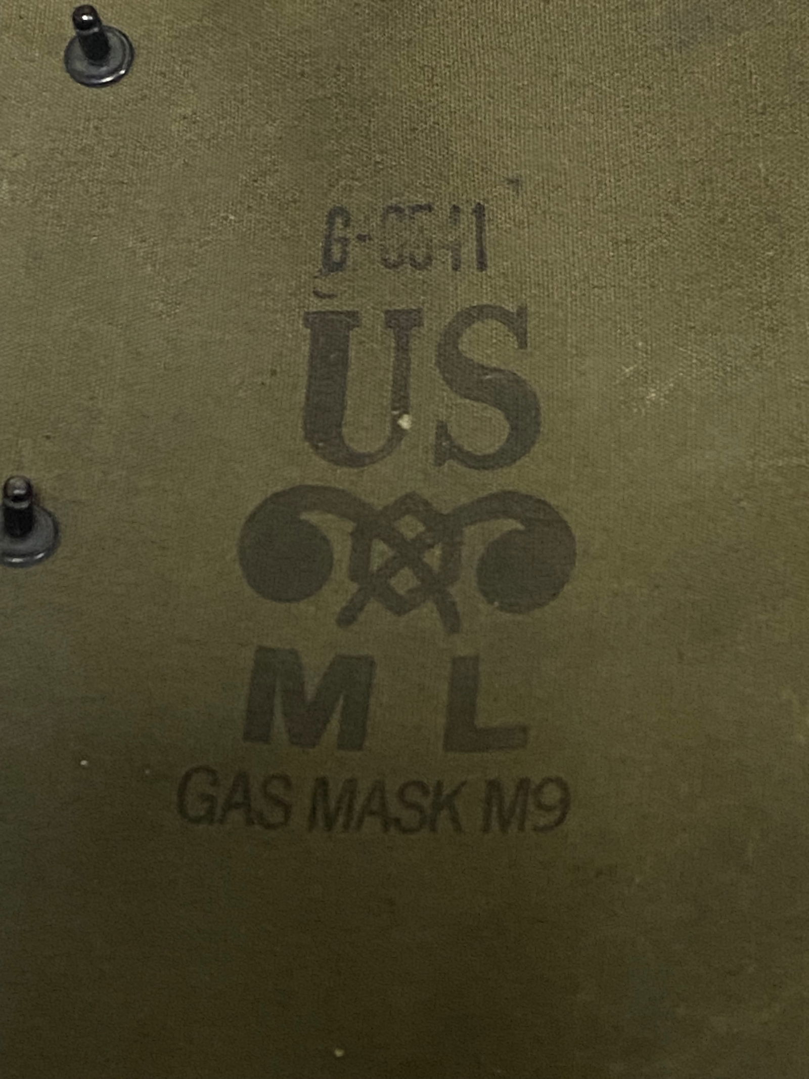 US Korean War Era ML Gas Mask M9 in Bag with Anti Dim Cloth and Canister - 2