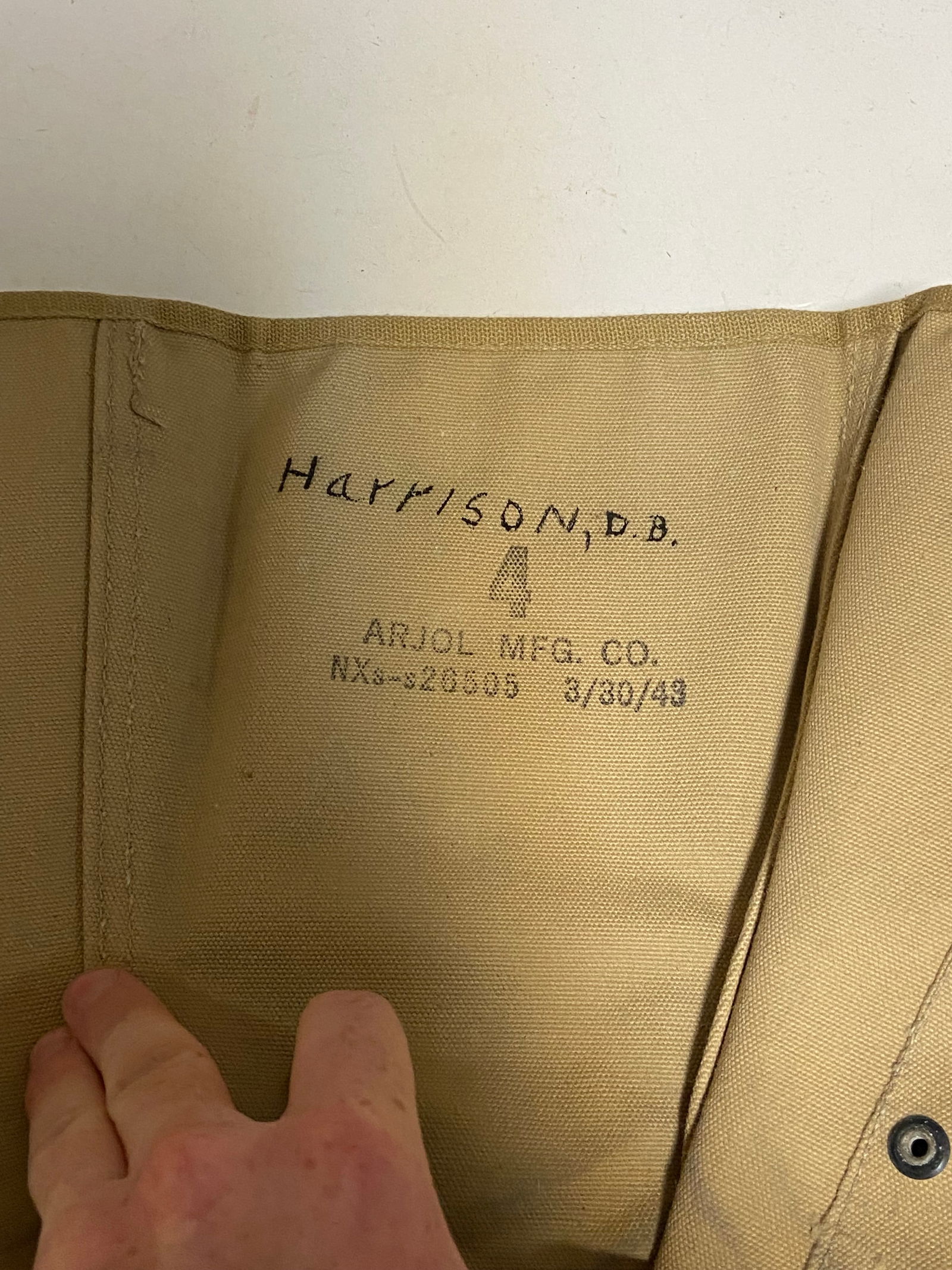 US WWII Set of (2) Leggings and (3) Puttee's. - 11