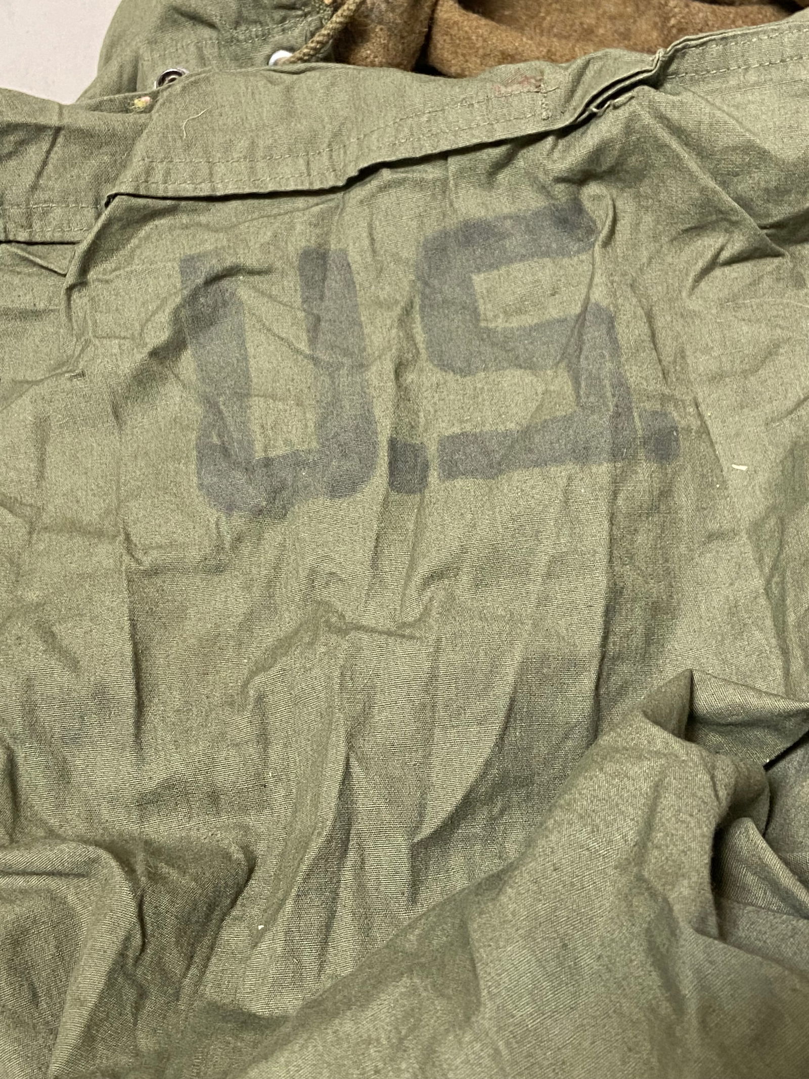 US WWII 1945 Cold Weather Sleeping Bag and Carry Bag - 6