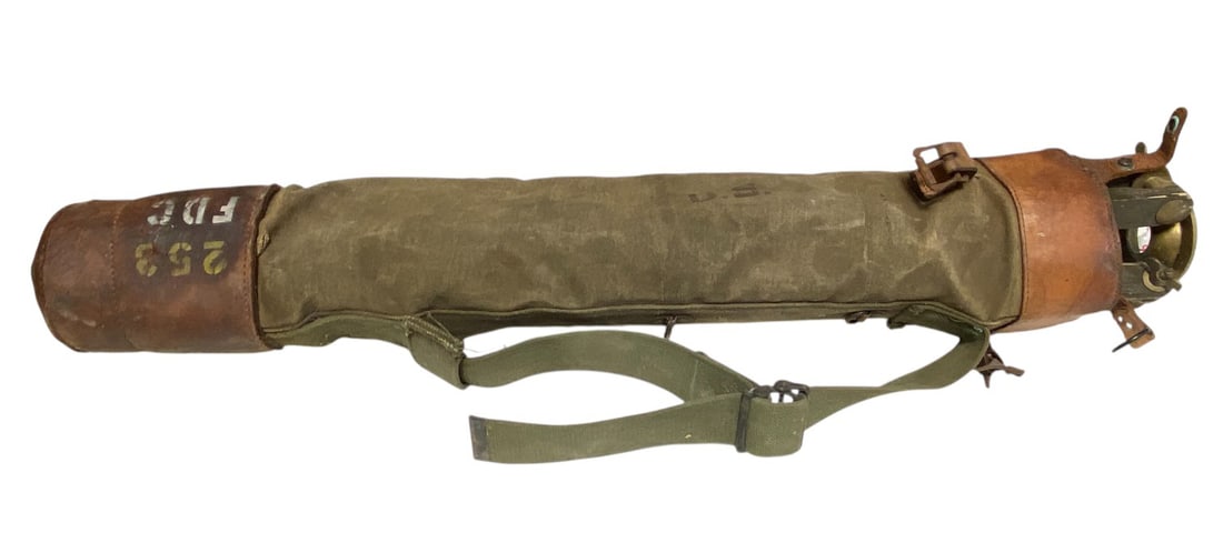 RARE US WWII Range Finder Tripod and Case: Good Condition. See Photos.