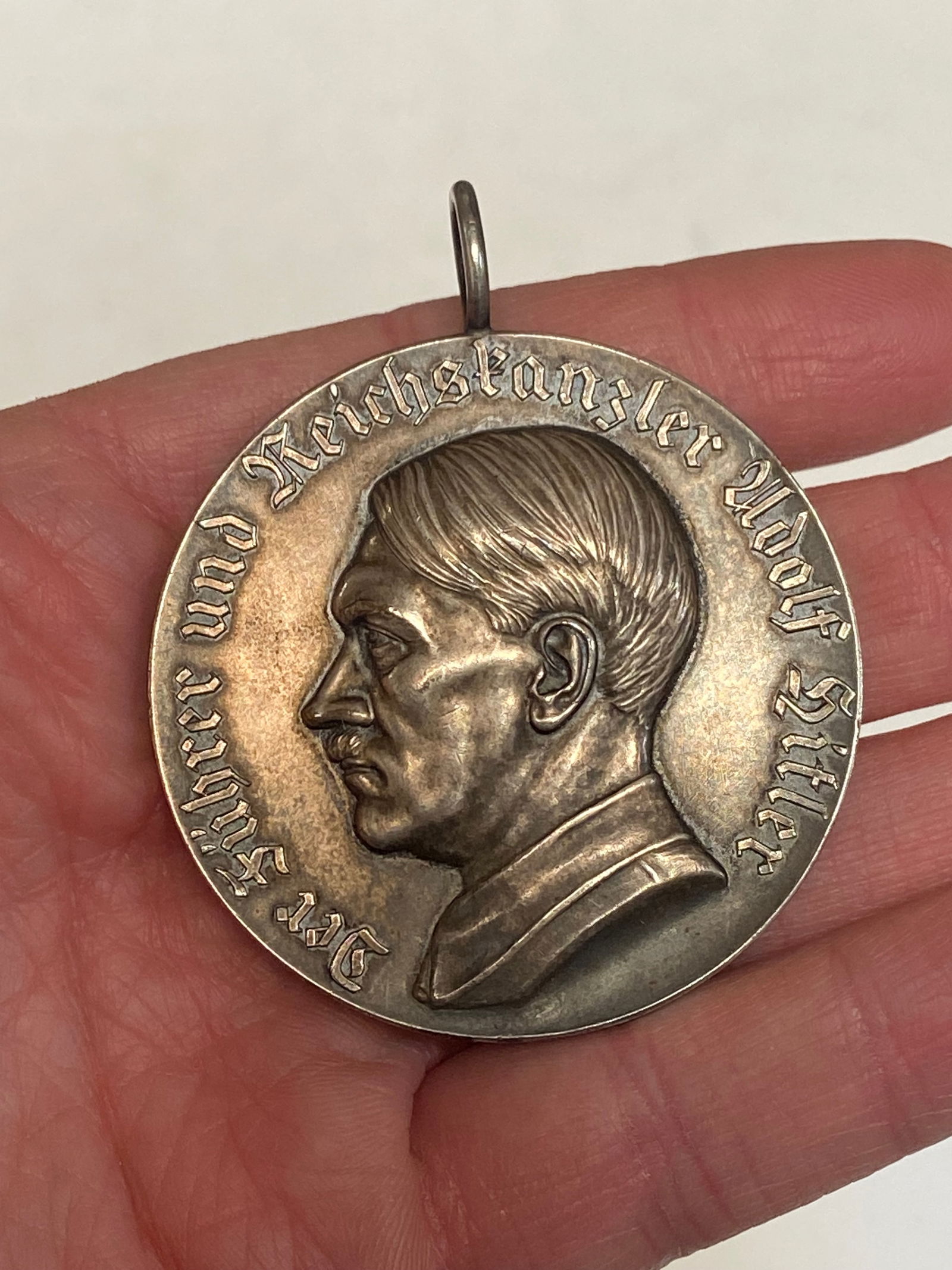 Rare 1934 Hitler Medal in Case - 3