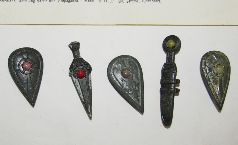 Original RARE German War Winter Relief Agency (WHW) Donation Campaign Poster w/ Donation "Trinkets" - 6