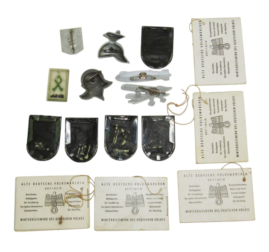 SCARCE Original 16qty. WHW War Relief Fund Donation Badges, Booklets and More - 2