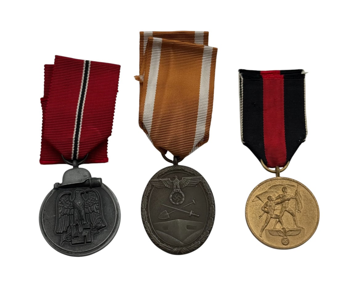 (3) German WWII Medals (1 of 7)