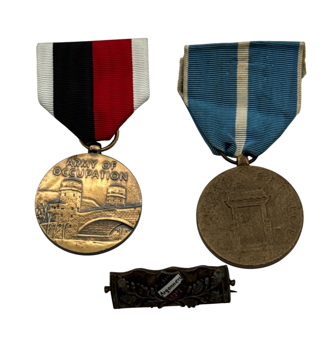 (2) US Medals and (1) WWI German Patriotic Sweetheart Pin/Brooch (1 of 8)
