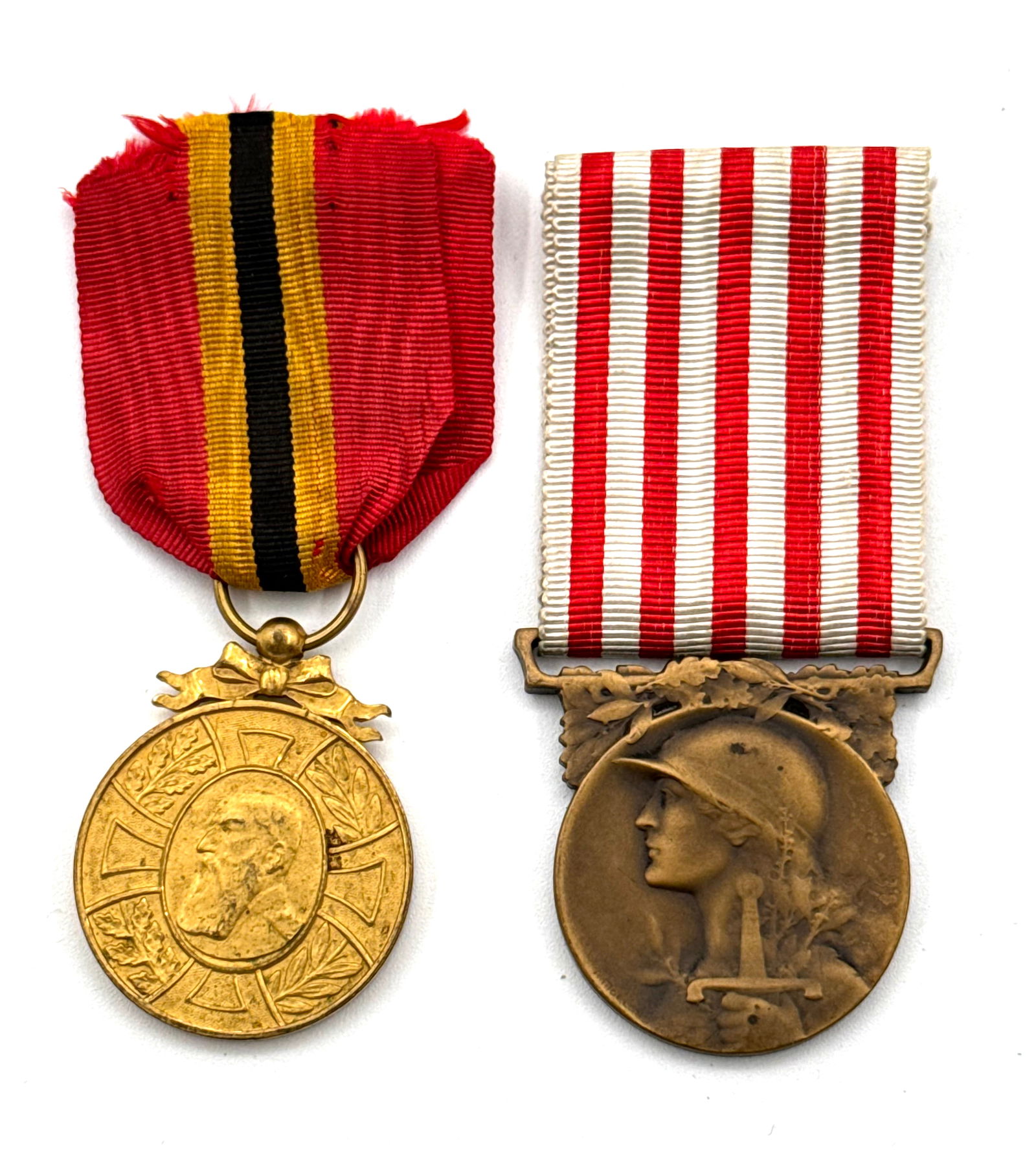 Lot of (7) 19th-20th Century European State-Issued Commemorative Medals tied to Rulers and Wars - 4