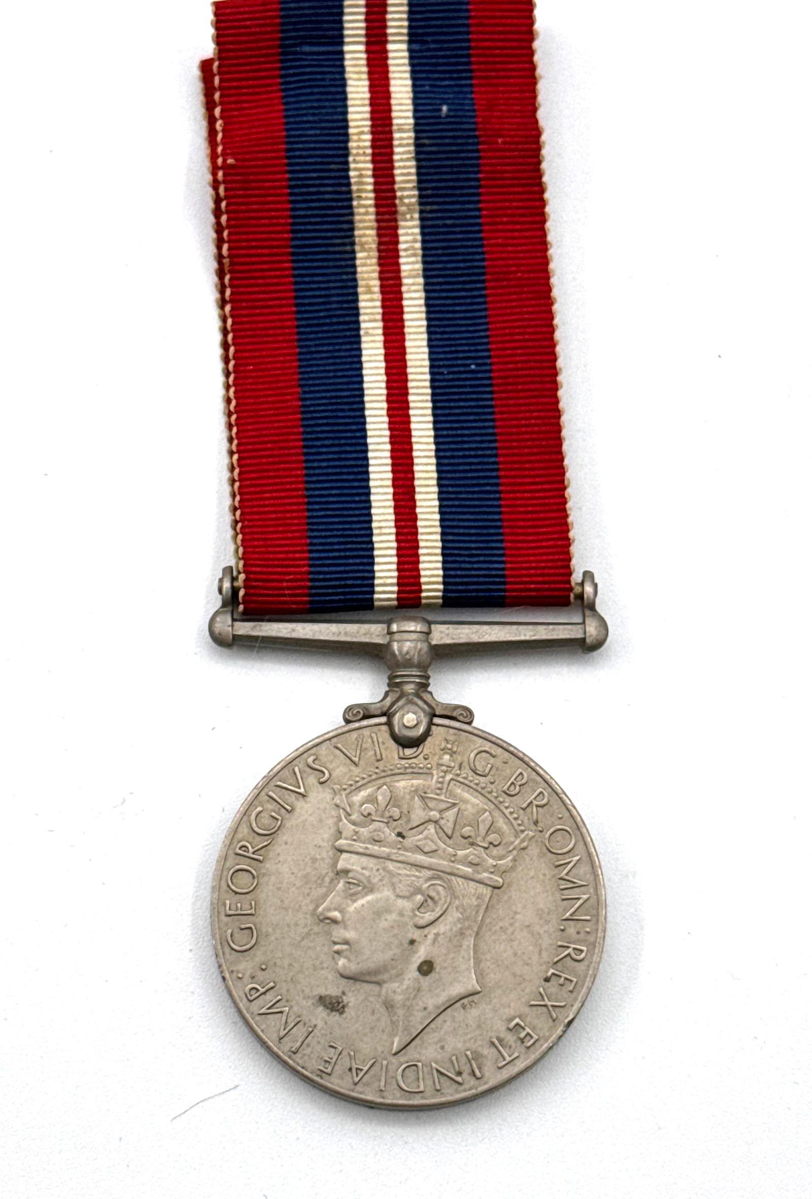 Lot of Foreign Service Veteran-Associated Decoration Medals & Maltese Pendant - 6