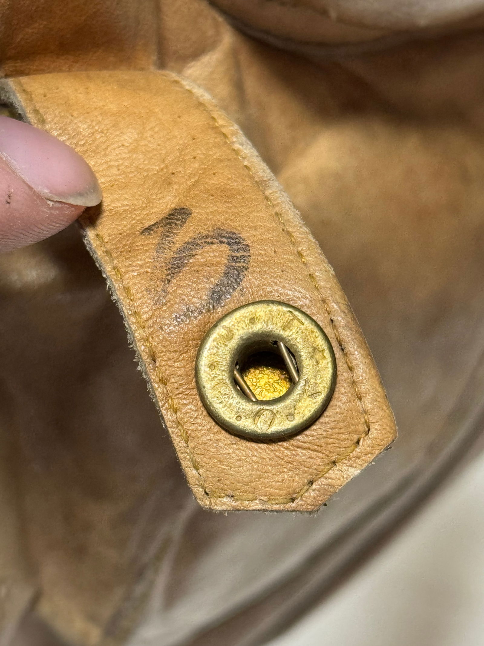 RARE WWII Original Bringback Japanese Army Zero Fighter Pilot Leather Flight Helmet WITH GOGGLES! - 7