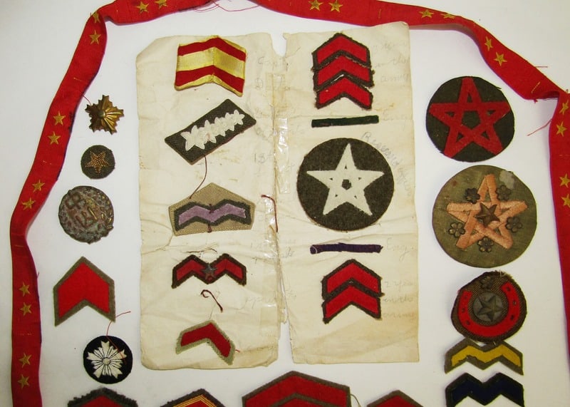 Original Japanese WWII Army Uniform Insignia, Soldier Photos, Medal Ribbon Bars and More! - 2