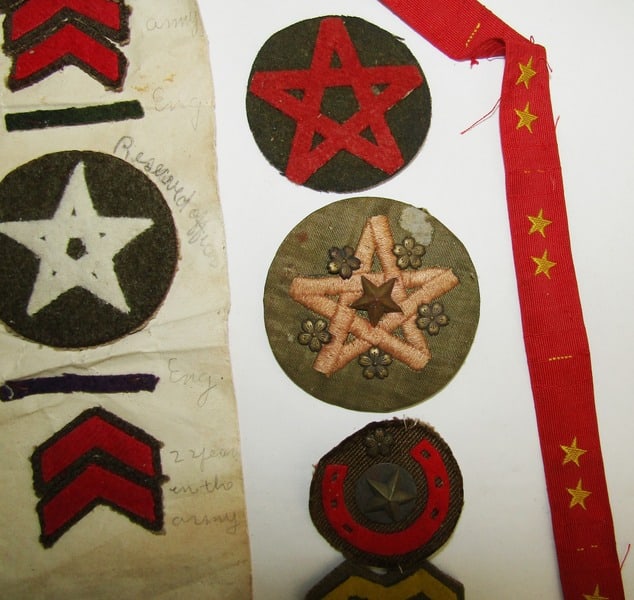 Original Japanese WWII Army Uniform Insignia, Soldier Photos, Medal Ribbon Bars and More! - 5