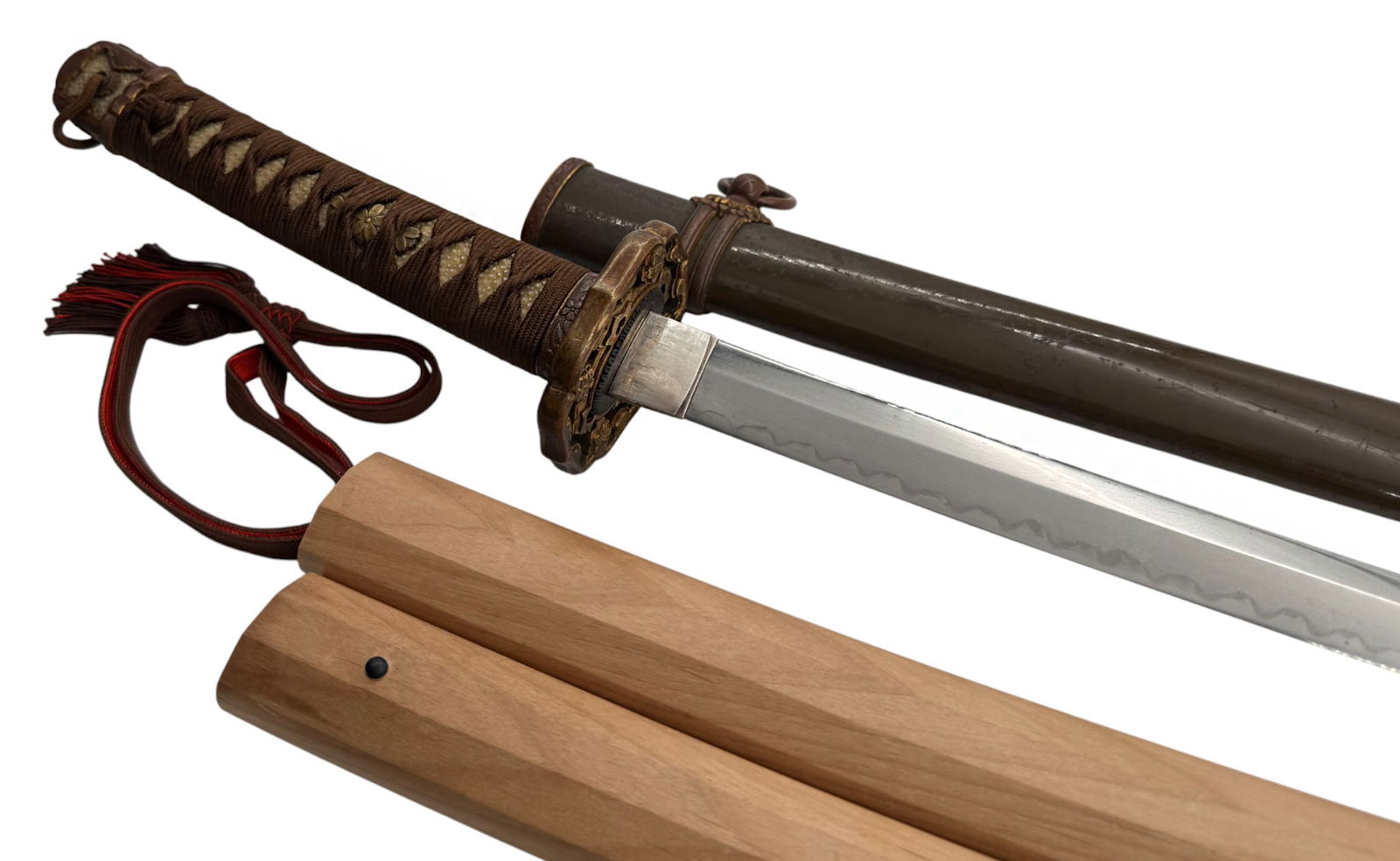Japanese WWII Shin-Gunto Officer's Katana - Late Koto/Early-Shinto Sue-Mino School Blade/Shirasaya - 2
