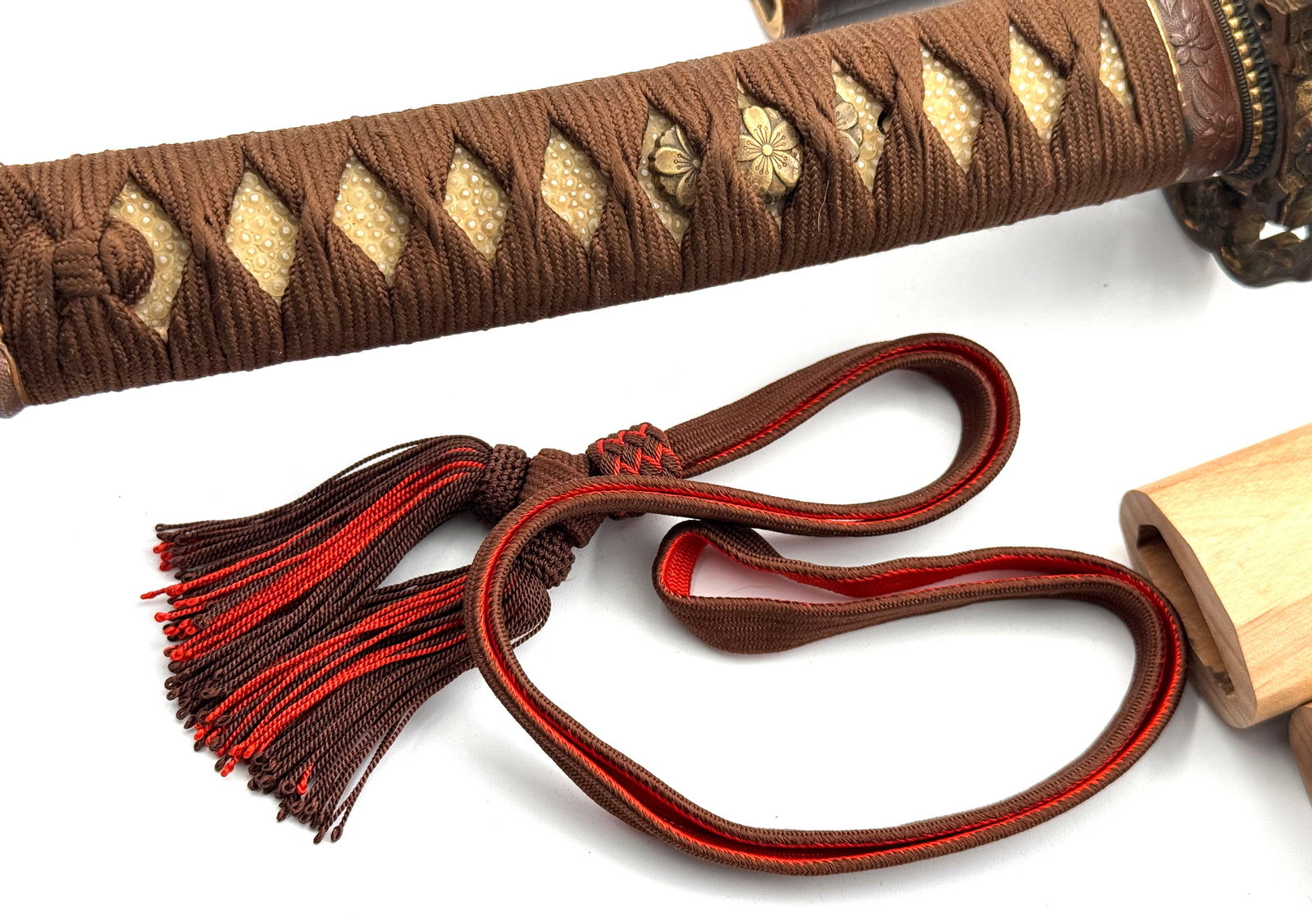 Japanese WWII Shin-Gunto Officer's Katana - Late Koto/Early-Shinto Sue-Mino School Blade/Shirasaya - 3