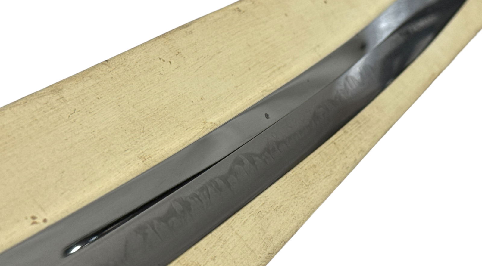 Modern High-Quality Japanese Shinsakuto Sword Blade — Signed Yoshiharu - 15