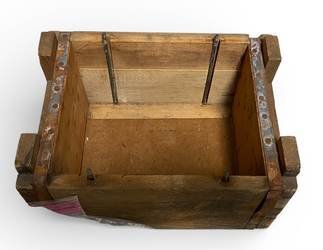 (2) WWII M1 Garand Empty Ammo Crates and Saudi Arabia Explosive Plank - 5