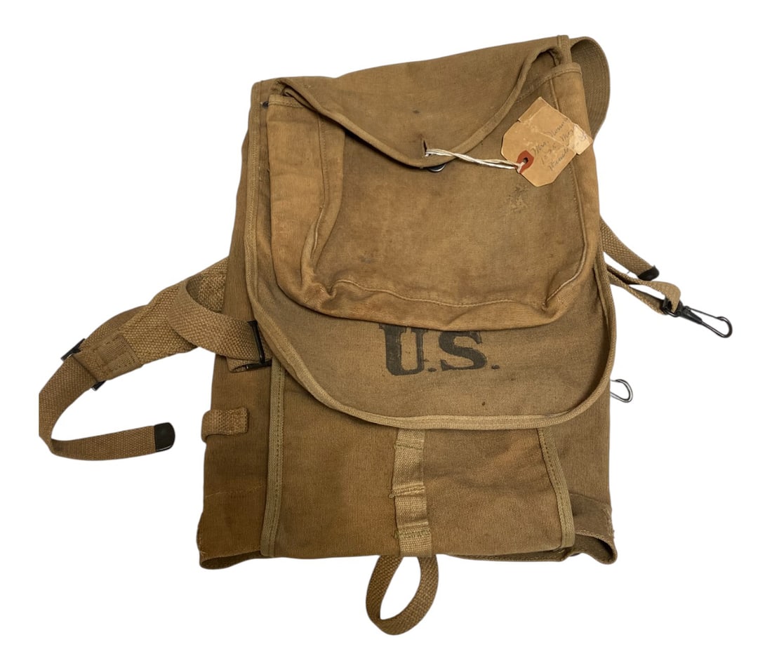 Nice WWI Type USMC Bayless Pack with American Red Cross Medical Bag - 3