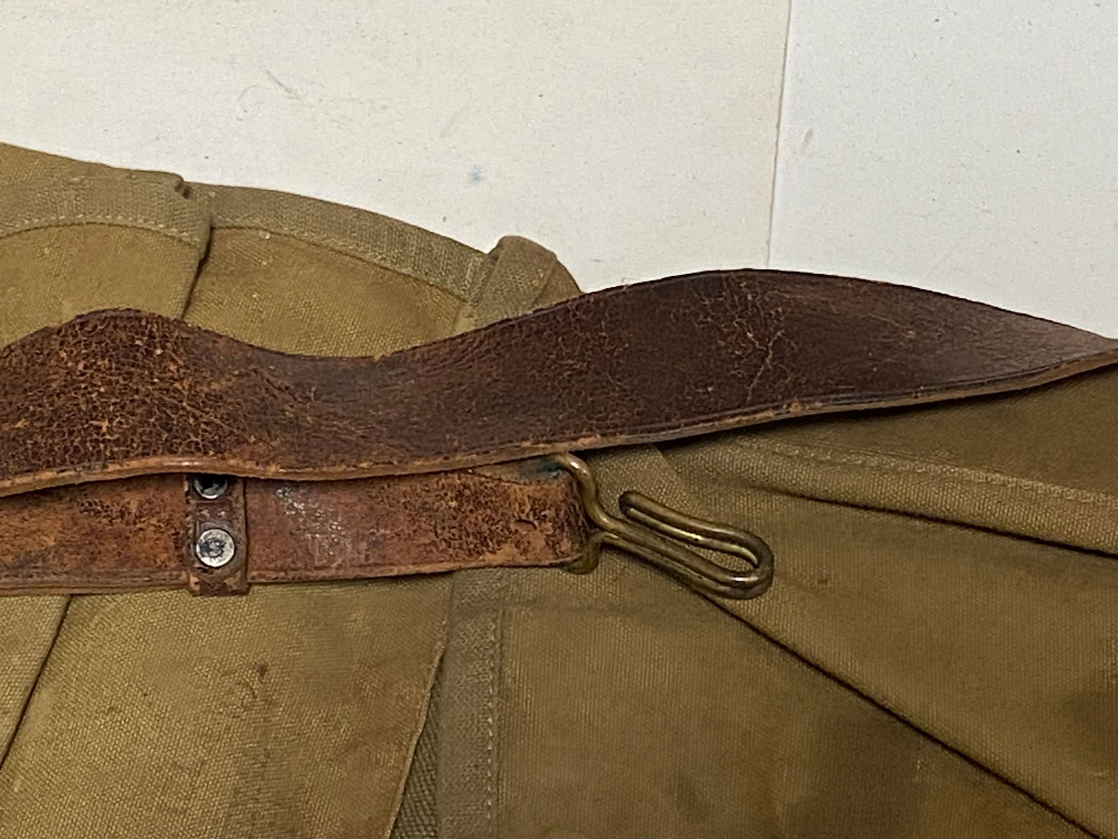 Nice Rock Island Arsenal Pre-WWI 1914 Dated WWI Model 1908 Haversack Bag with Leather Sling  - 5