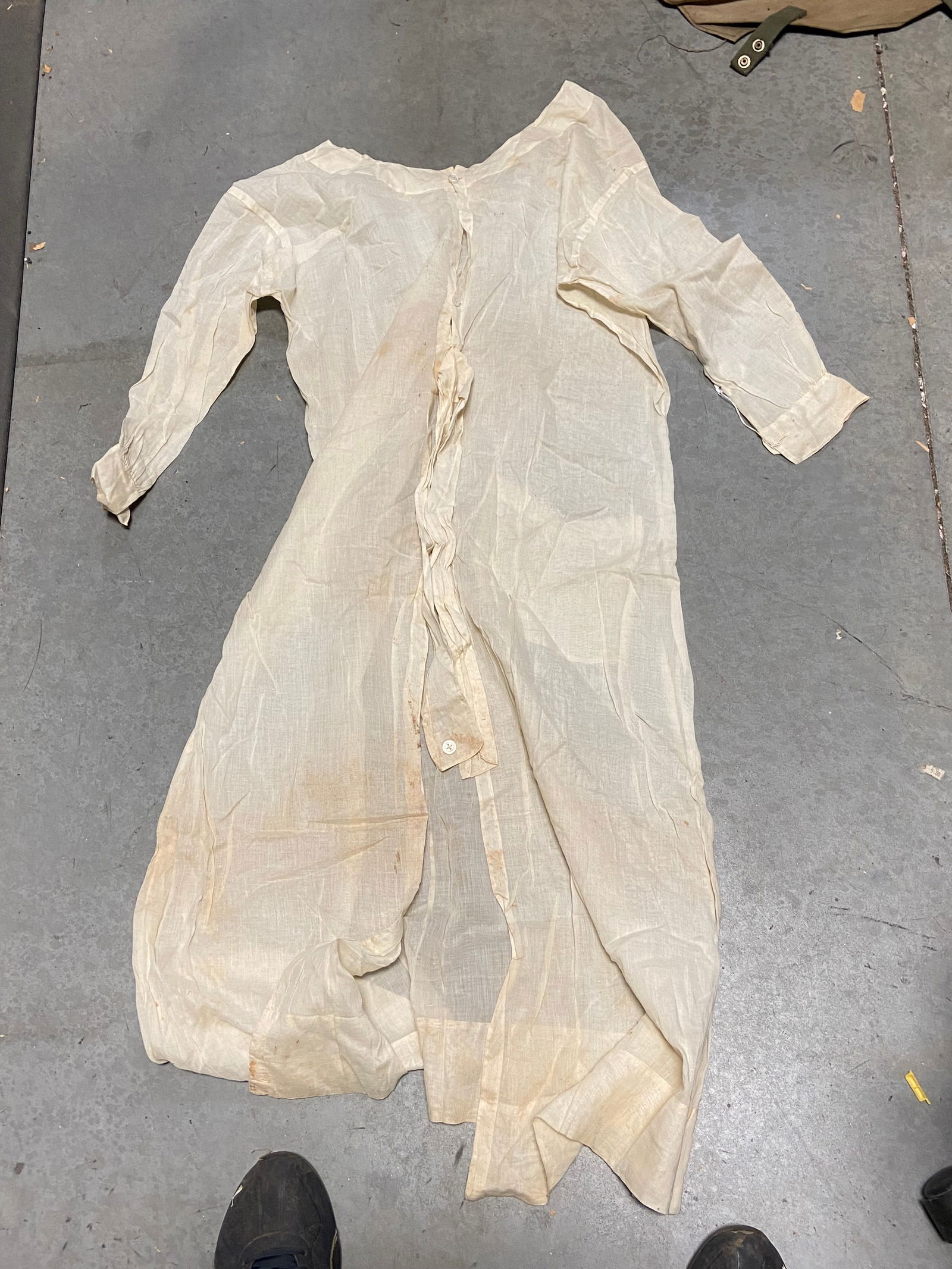 (2) Rare WWI Red Cross Nurse Dresses  - 3