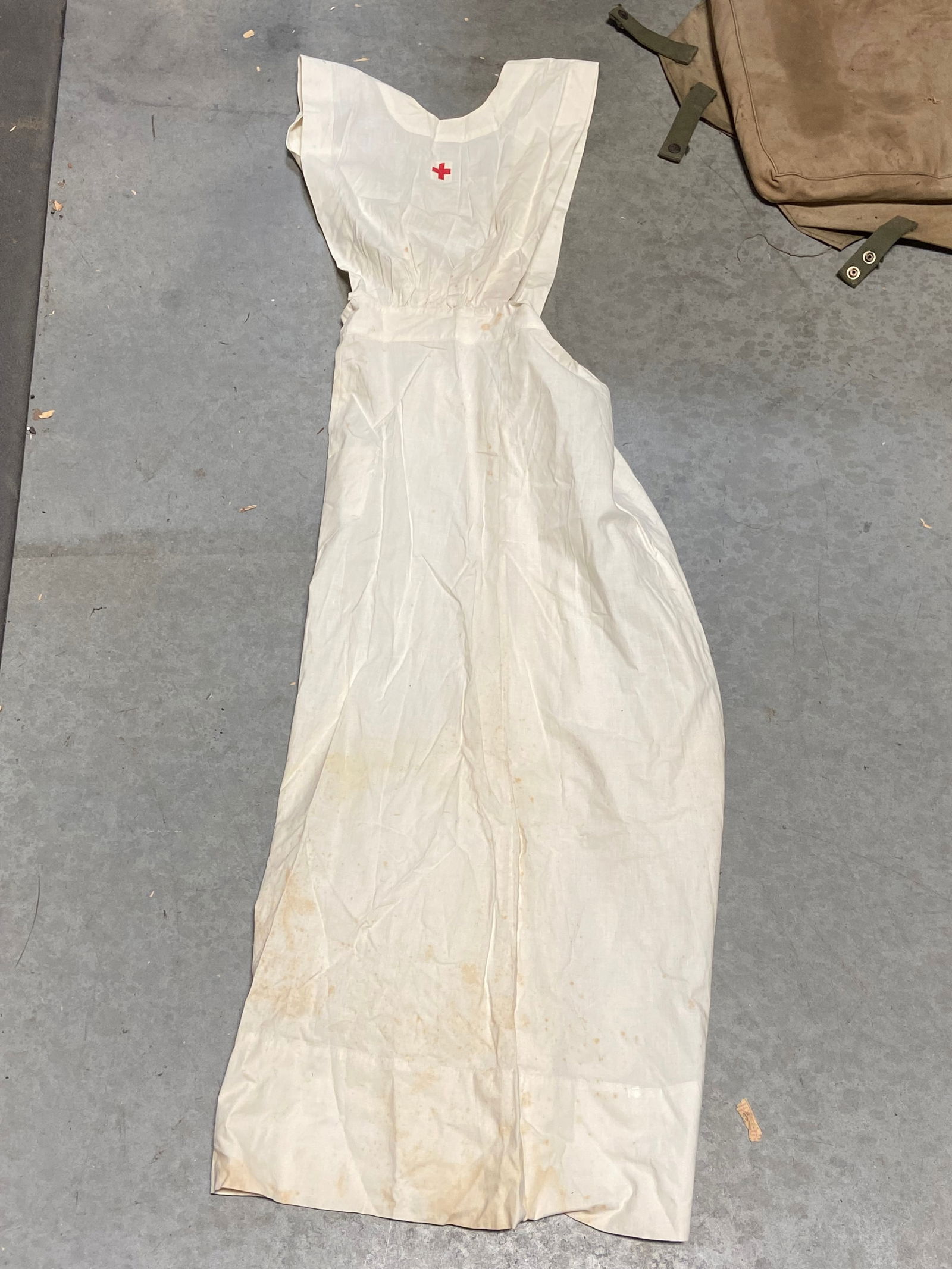 (2) Rare WWI Red Cross Nurse Dresses  - 4