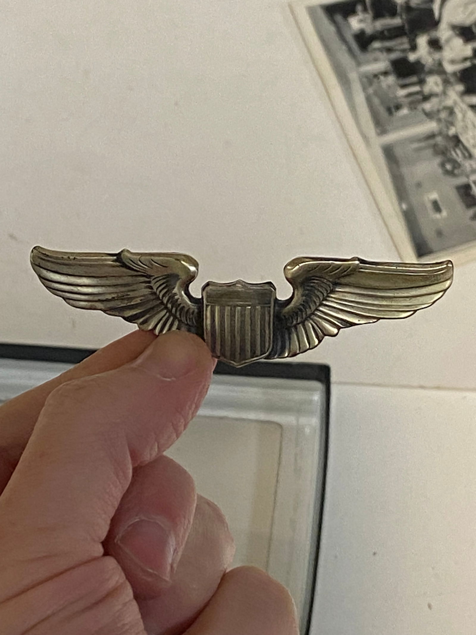 US MISC ITEM LOT - 19