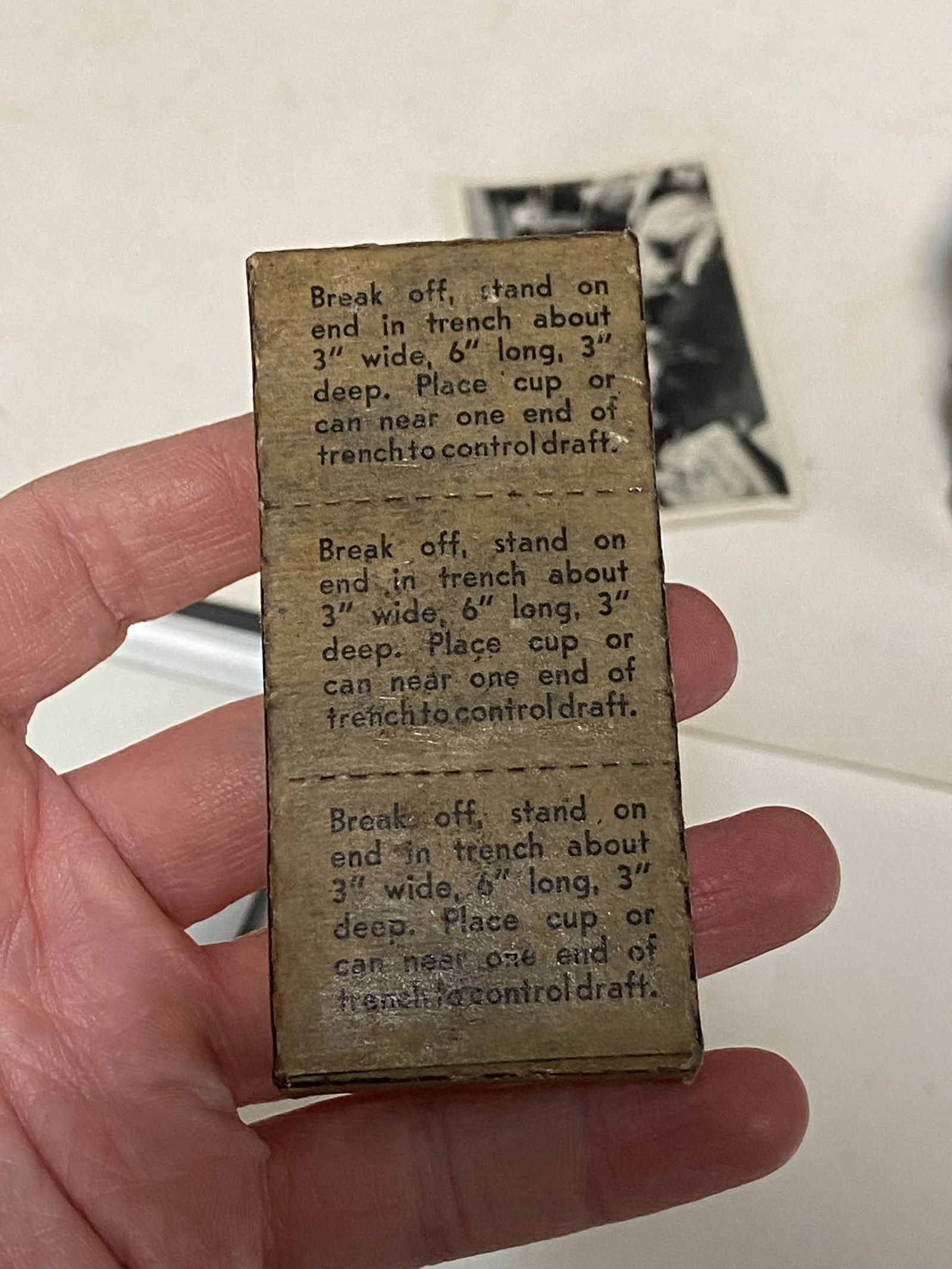 US MISC ITEM LOT - 9