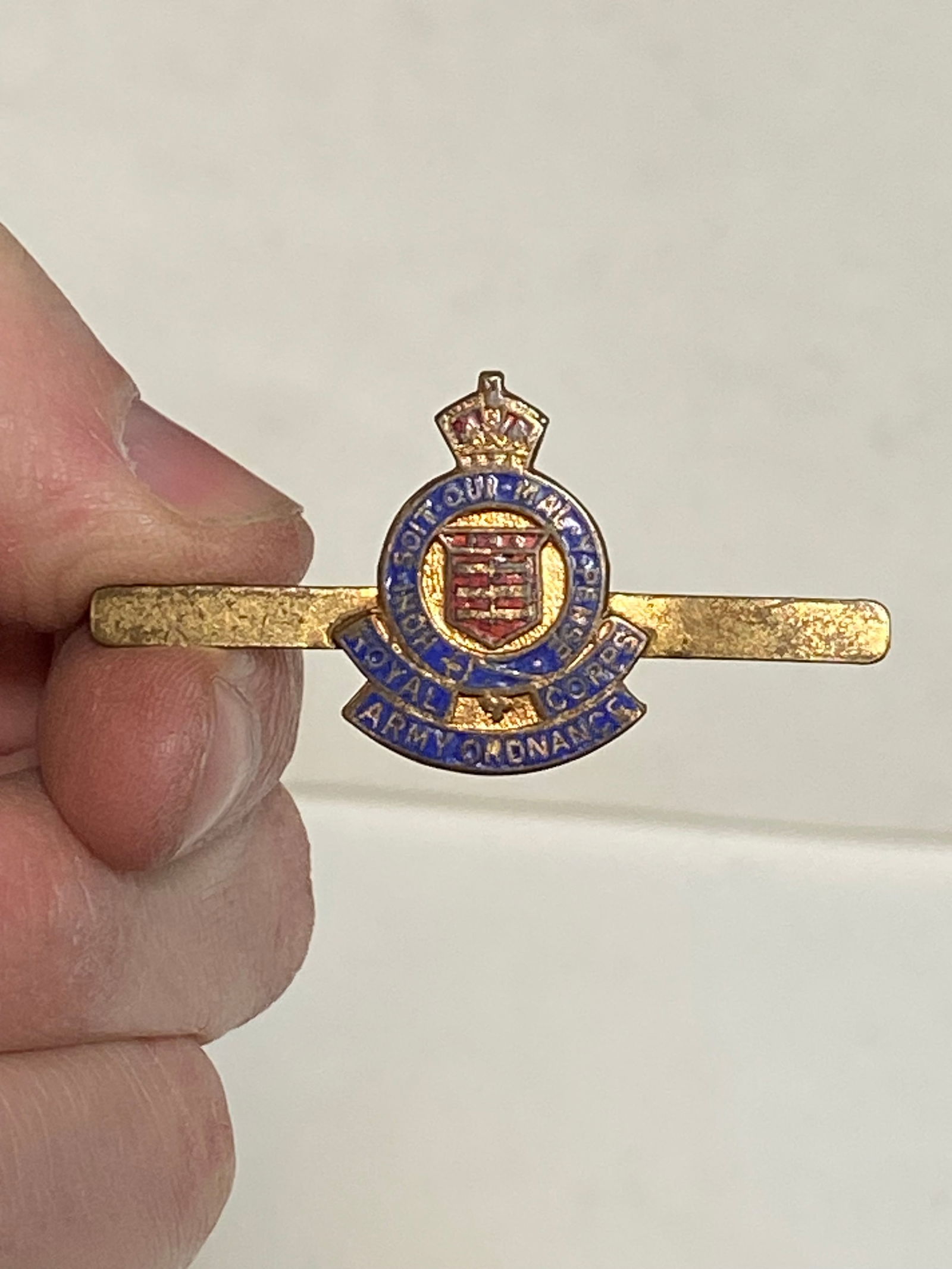 WWI US and England Pin Lot - 4