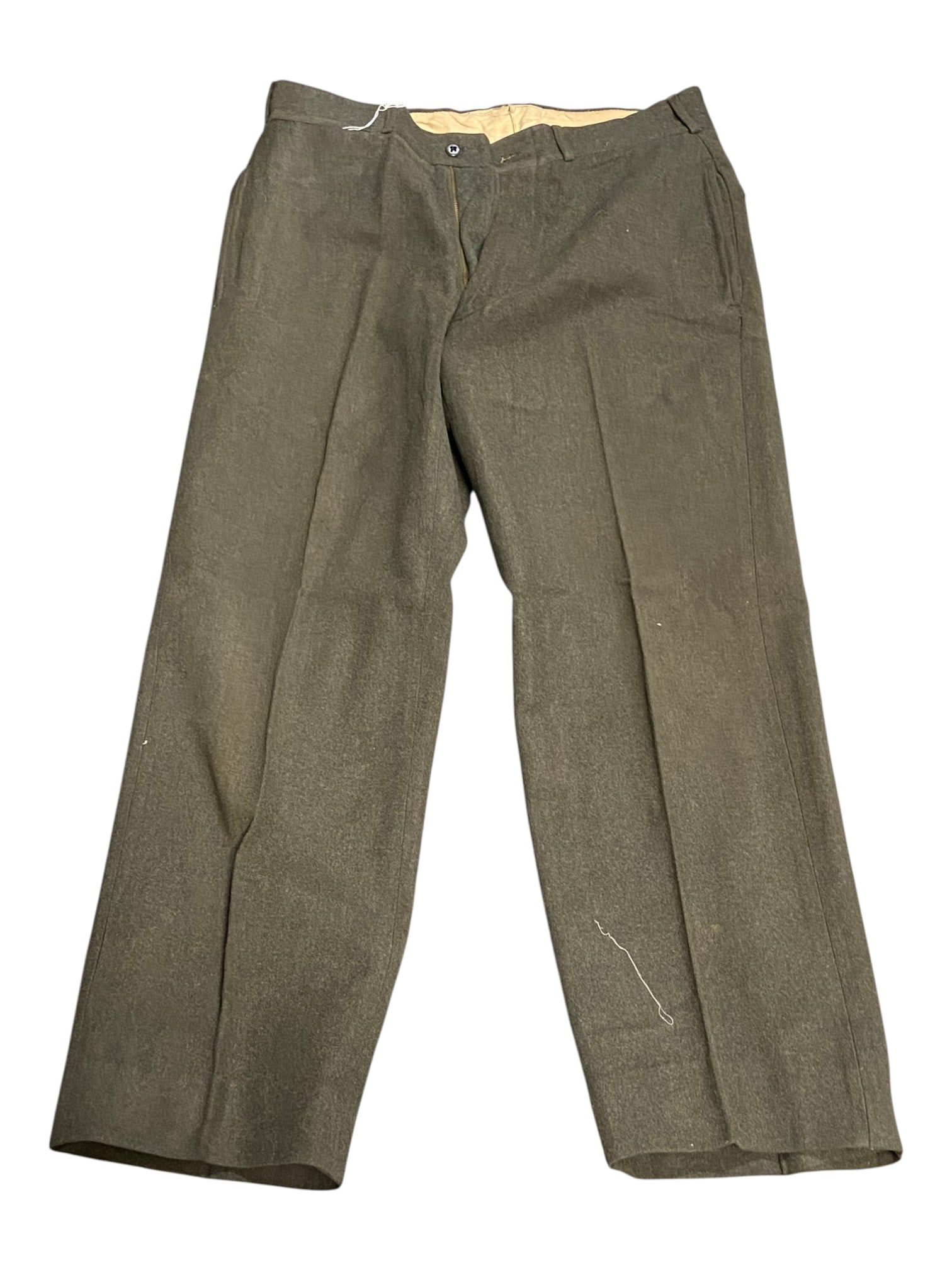 US WWII USMC Uniform Grouping Belonging to R. Pullinger - 17