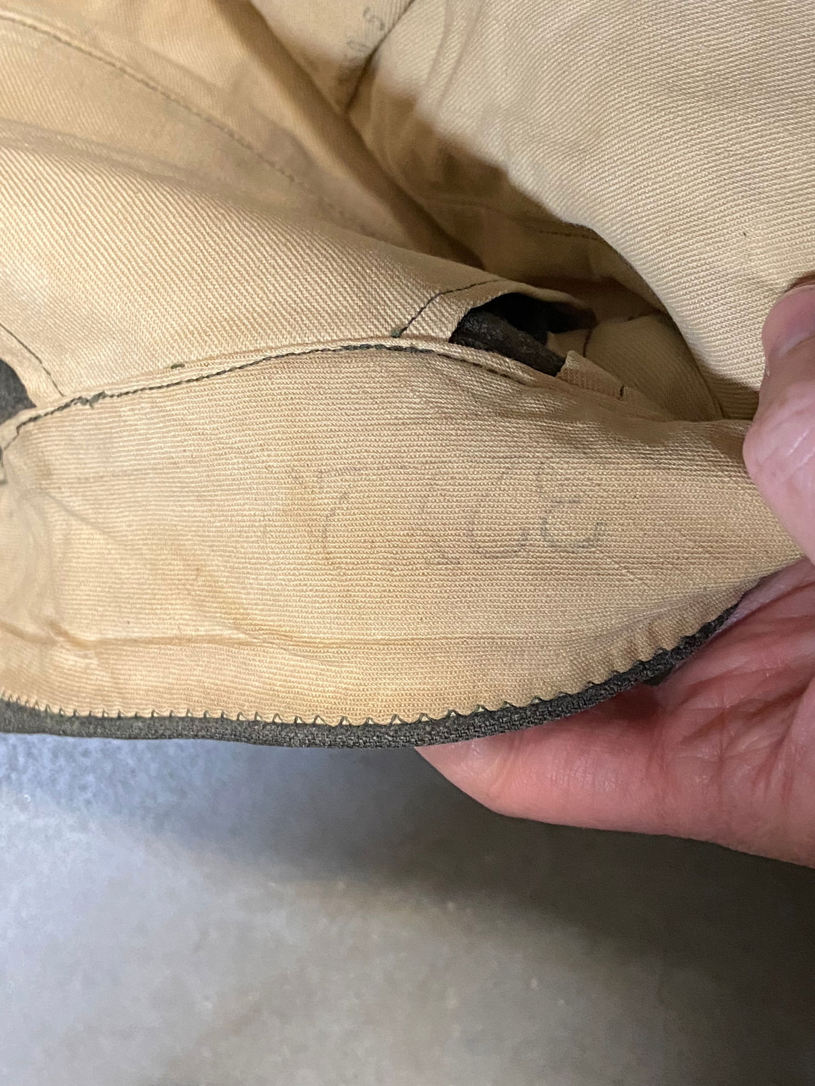 US WWII USMC Uniform Grouping Belonging to R. Pullinger - 19