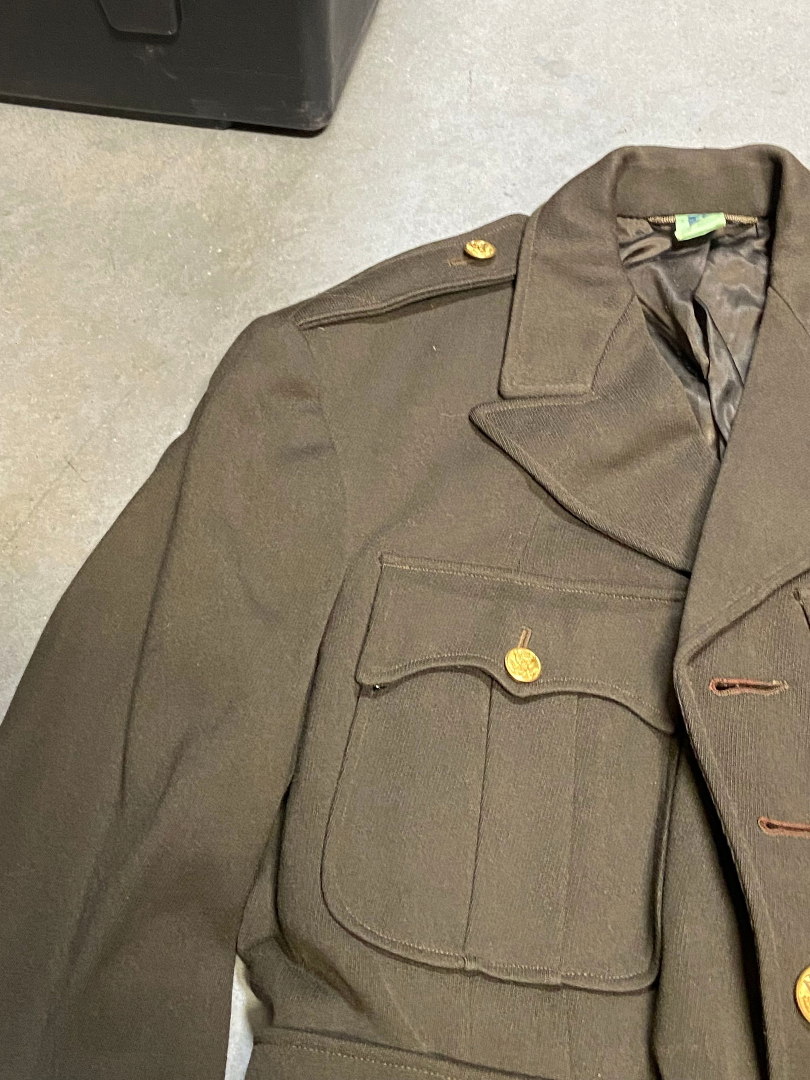 Miscellaneous WWII US Officer's Uniforms - 4