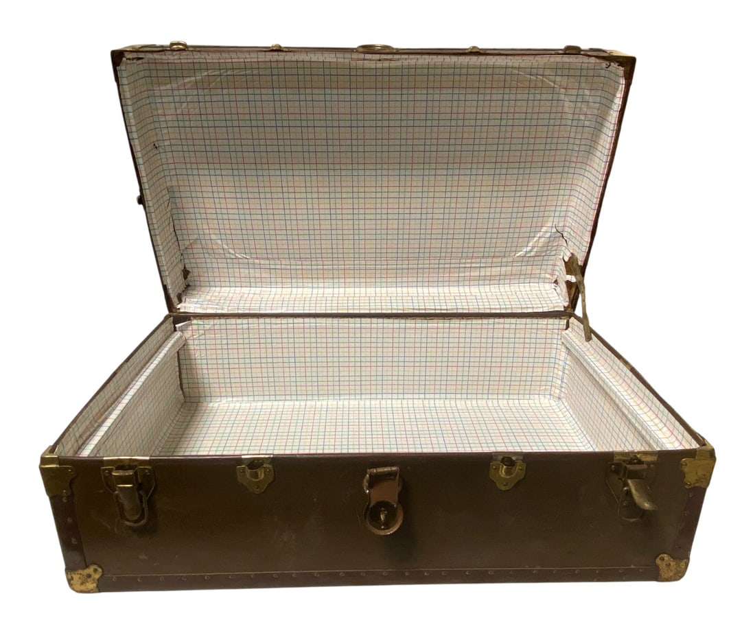 Korean War Footlocker Belonging to William H Lashley JR - 10