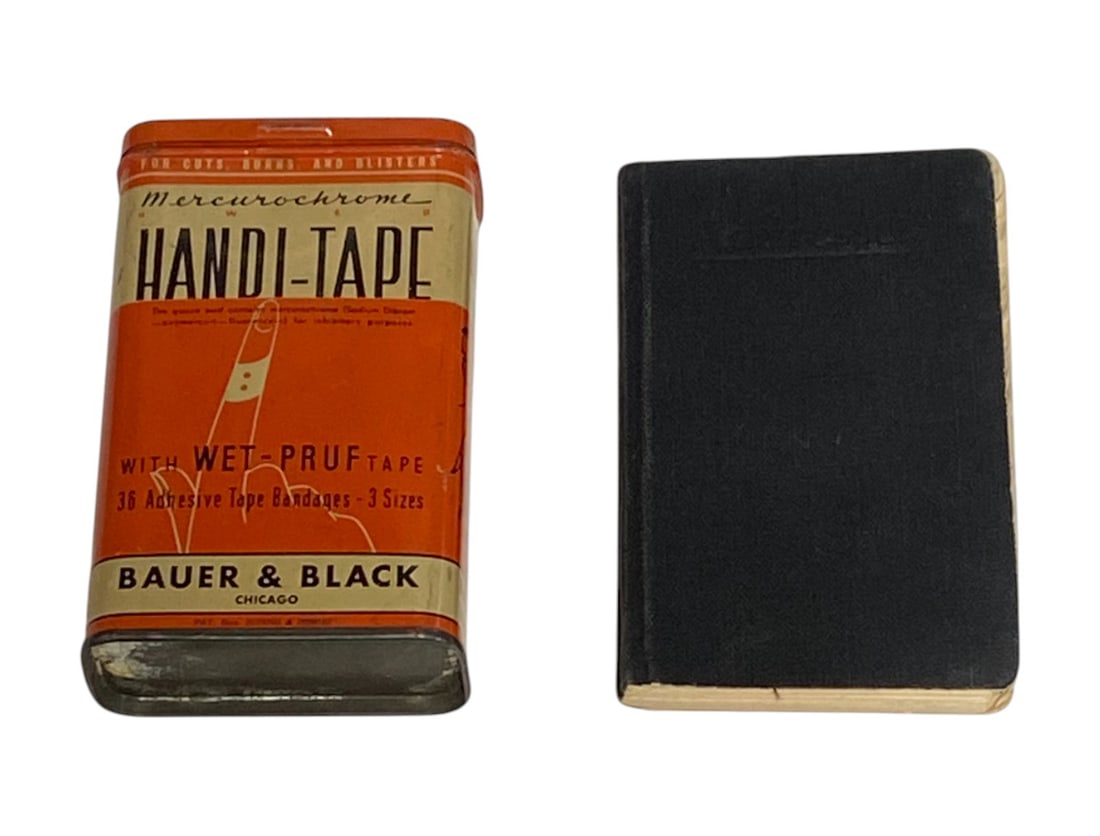 WWII Footlocker Belonging to Albert T. Willis Jr. Mars Task Force - 4