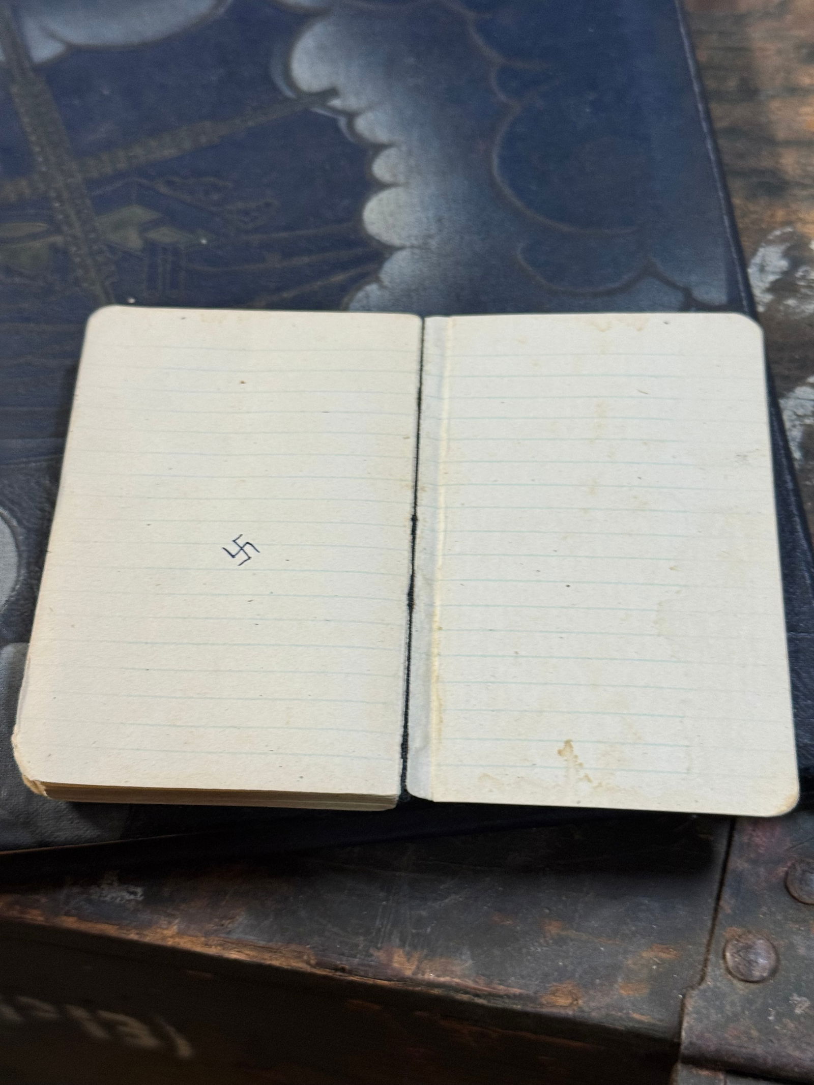 WWII Footlocker Belonging to Albert T. Willis Jr. Mars Task Force - 9