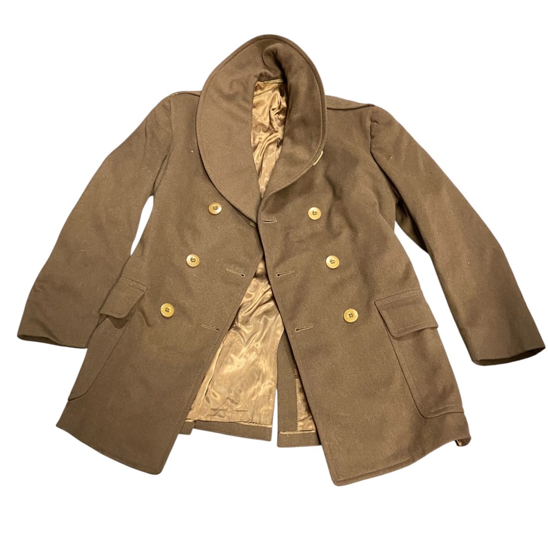 WWII Footlocker Belonging to Lt. Raymond Sumrell - 7