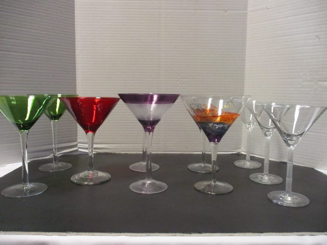 Lot of 10 Decorative Martini Stem Glasses (1 of 20)