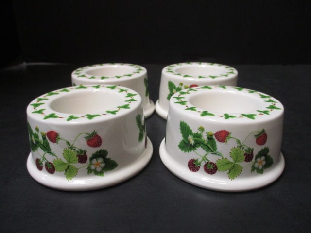18 Pieces of Portmeirion "Summer Strawberries" Porcelain China - 10