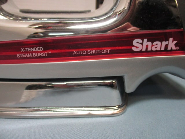 Shark G1435N-55 Iron and Tabletop Ironing Board - 7