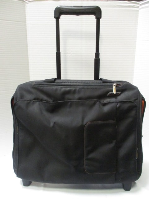 Briggs & Riley Black Canvass Rolling Computer/Office Bag: .