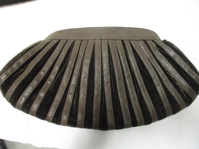 Lot of 6 Vintage Purses - 3