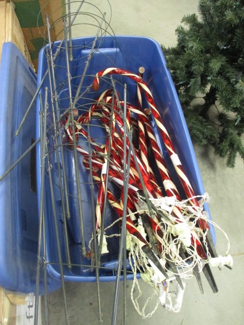 Large Plastic Tote of Outdoor Christmas Decorations - Pre-Lit Candy Canes, - 3