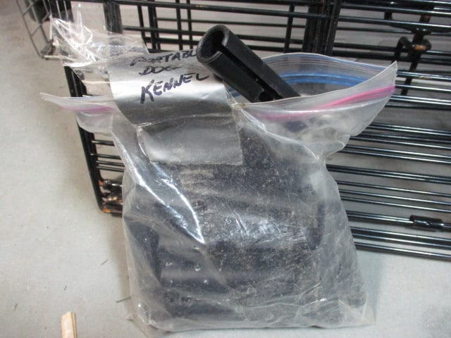 Large Black Metal Wire Dog Kennel with Mat - 5