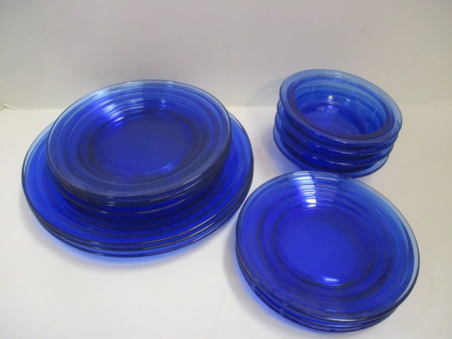 15 Pieces of Cobalt Blue Glass Dishes: (3) 9" plate, (4) 7" plate, (4) 6" plate, and (4) 5" bowl
