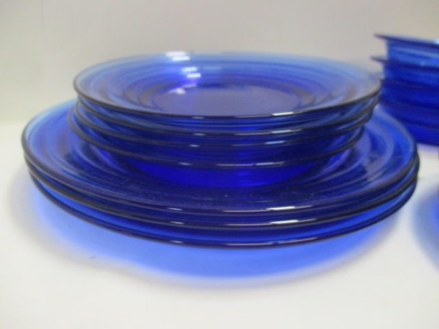 15 Pieces of Cobalt Blue Glass Dishes - 3