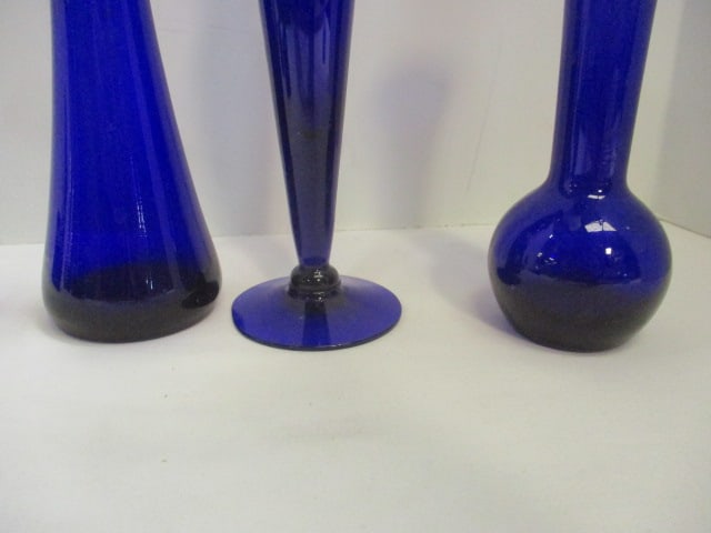 Lot of Cobalt Blue Glass Vases, Candle Holders, and Sculptures - 9