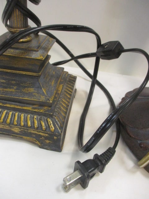 2 Decorative Metal Table Lamps - 6