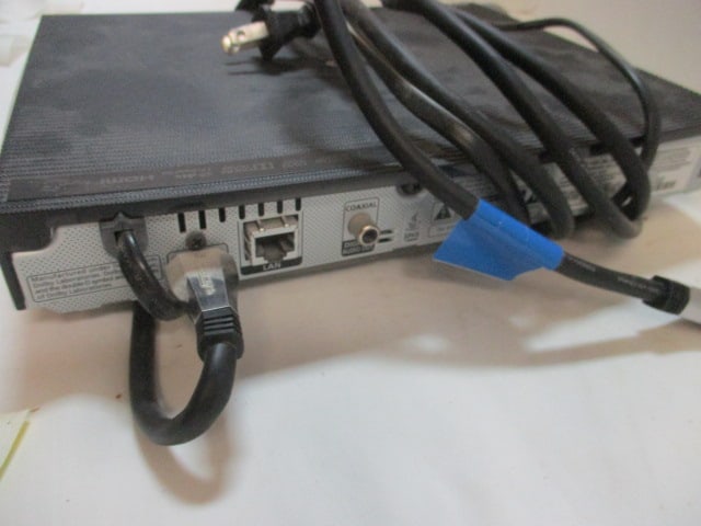 Samsung DVD Player with Remote - Model BD-J5900 - 4