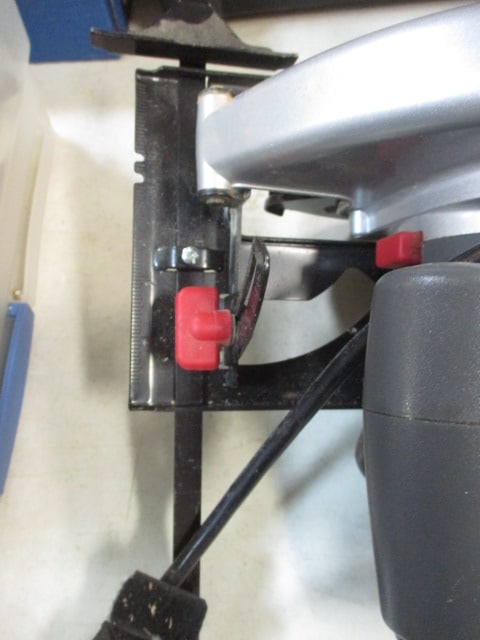 Task Force 12 Amp Electric Circular Saw - 8