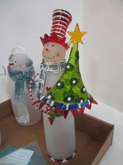 Lot of 6 Glass and Plastic Snowman Sculptures - 7