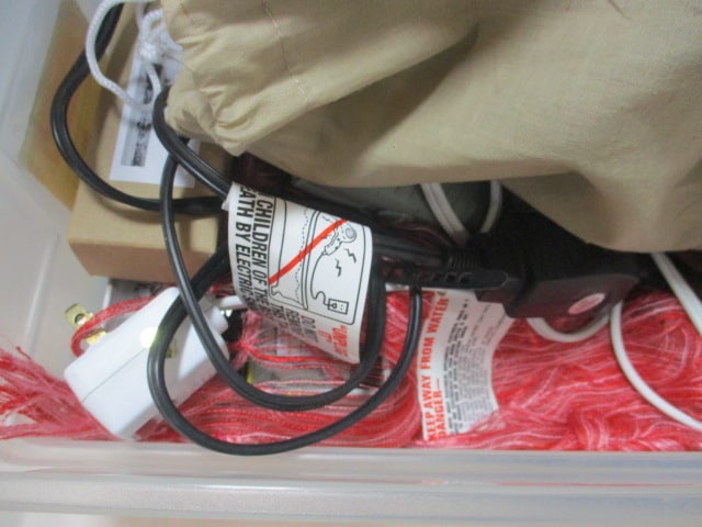 Lot of Scarves, Japanese Hand Fan, Magnifying Mirror, Curling Iron, Steamer, etc. - 5